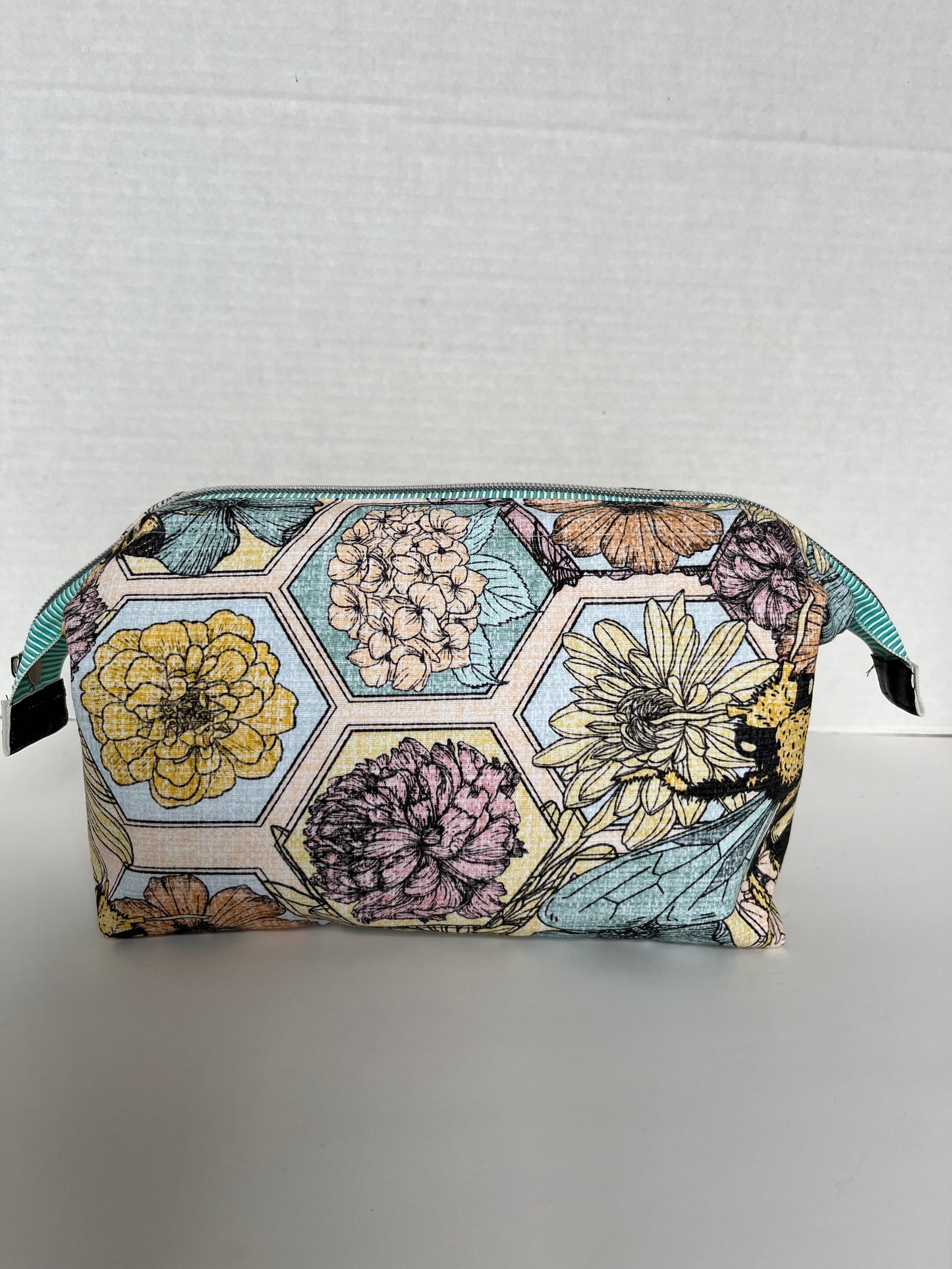 Bee and Floral Themed Canvas Wire Framed Small Project Bag