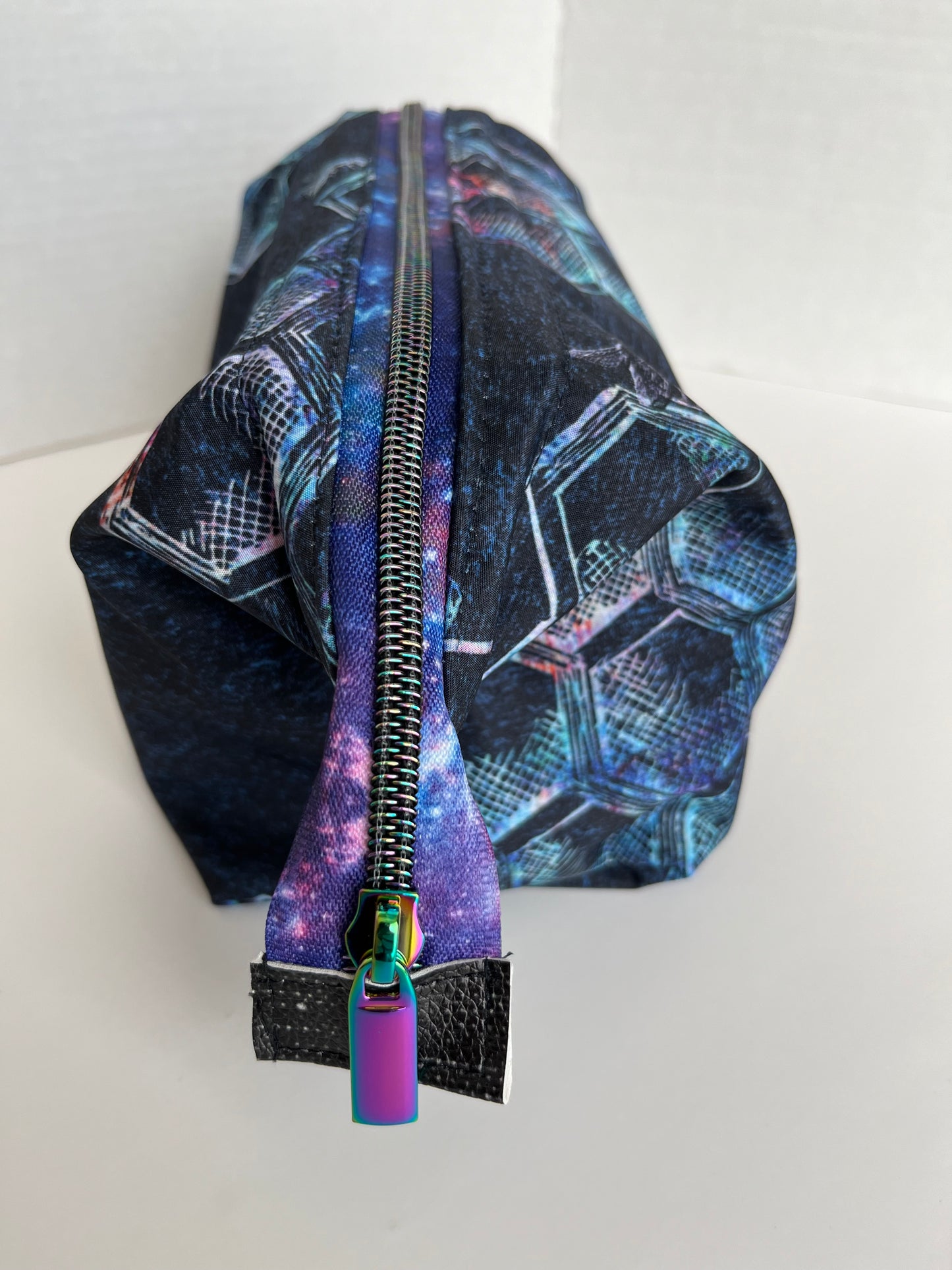 Iridescent Bee Print Water Resistant Wire Framed Small Project Bag