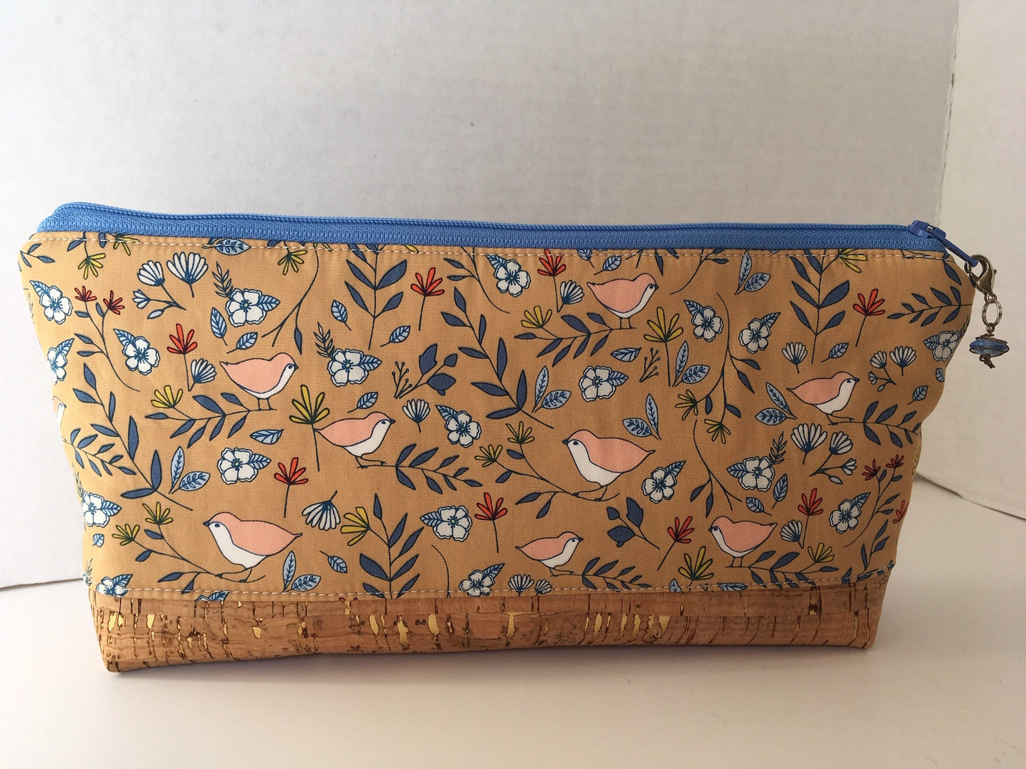 Essential Oil Pouch with birds and flowers, Zipper Pouch, Oil Pouch with Cork Base, essential oil storage, handmade oil pouch