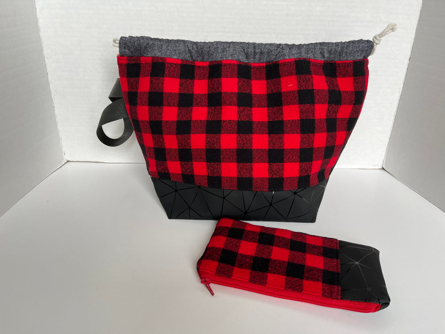 Red Buffalo Plaid Flannel Small Knitting Bag Set, Fall Project Bag, Finch Bucket Bag