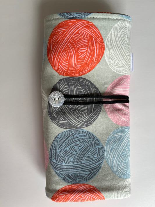 Yarn Balls Print Knitting Needle Roll